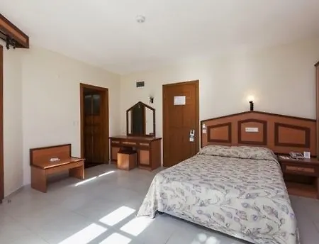 Katranci Park Ξενοδοχείο 3*