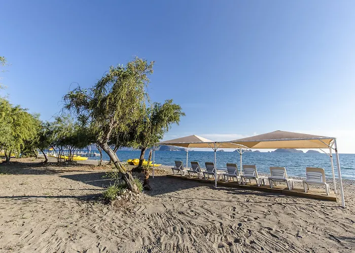מלון Katranci Park 3*